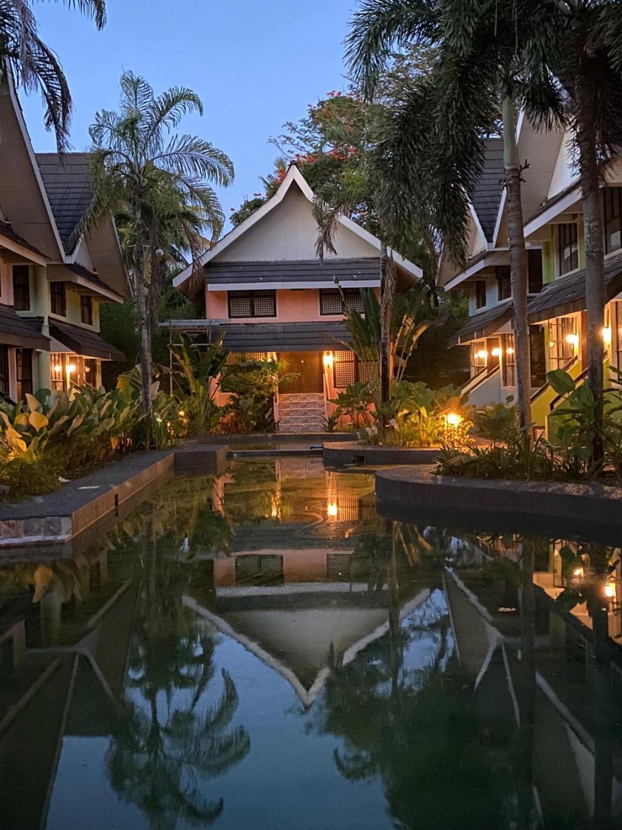 Lido Shores Resort Sariaya Kültér fotó